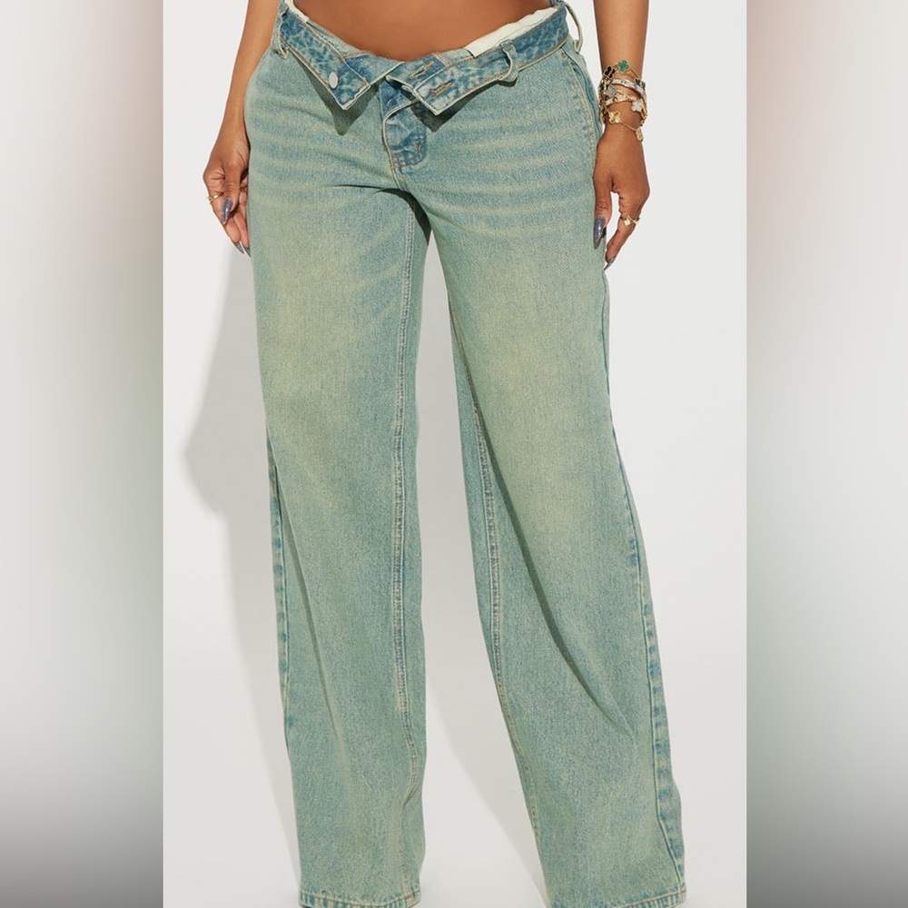 Brand new jeans size 7